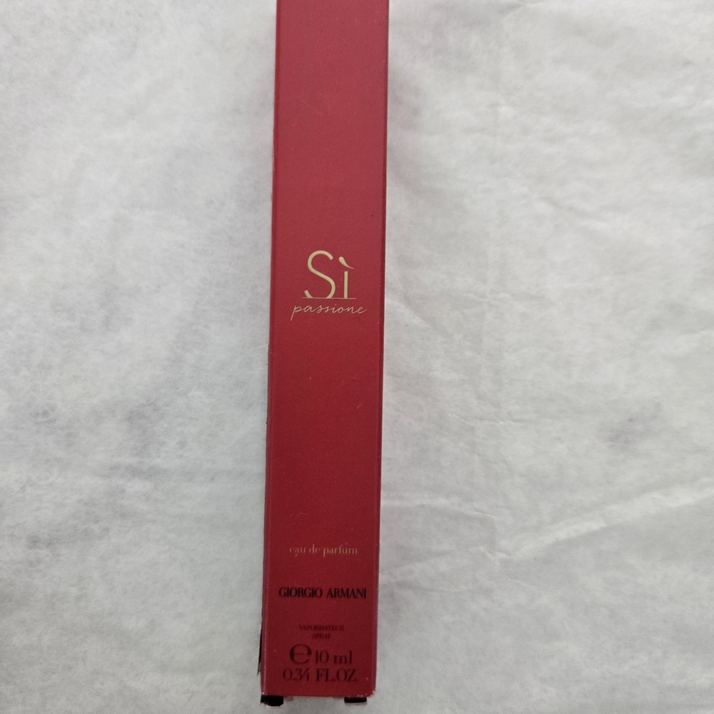 Giorgio Armani Si Passione Eau de Parfum - Red